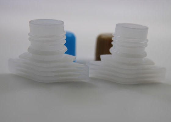 플라스틱은 각자 대 수직 상태에 의하여 박판으로 만들어진 주머니에 밀봉하는 주둥이 덮개를 따릅니다