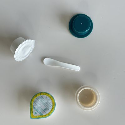 10ml Custom Logo PP 알루미늄 포일 뚜?? 이 있는 화장품 크림용 플라스틱 컵