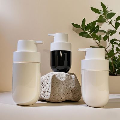 뚱뚱한 둥근 모양 PET 화장품 병 압력 펌프와 화장품 포장용 맞춤 컬러 실크 스크린 인쇄