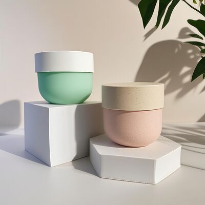 150-500ml 화장품 페이스 & 바디 크림용 스크류 캡 및 UV 인쇄 라벨이 있는 식품 등급 PP 플라스틱 용기 (치어 팩)